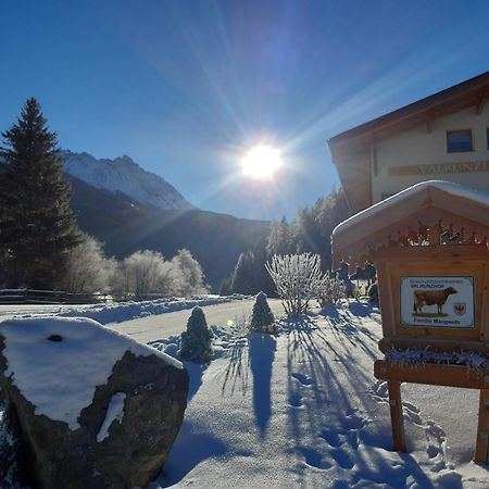 Valrunzhof Direkt Am Seilbahncenter Villa Наудерс Екстериор снимка